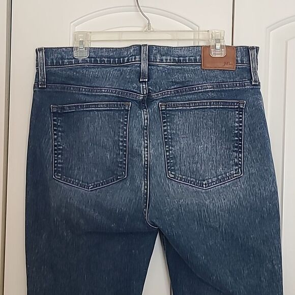 J. Crew mid-rise Billie Demi-boot crop jeans in Lantern wash Size 32 - Picture 8 of 15